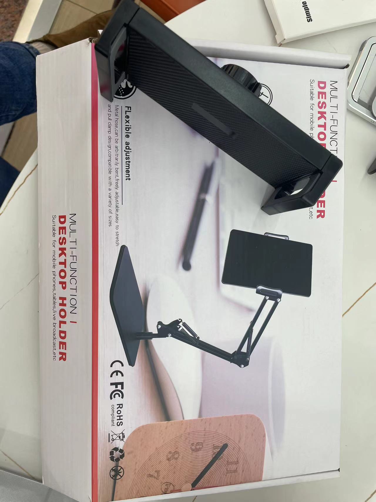 מעמד שולחני משולב זרוע מתכווננת לטאבלט עד 14 אינצ'